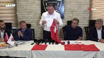Atakaş Hatayspor’un yeni sezonda giyeceği formalar basına tanıtıldı