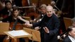 GALA VIDEO - Mort de Stefan Soltesz : le célèbre chef d'orchestre décède en plein concert