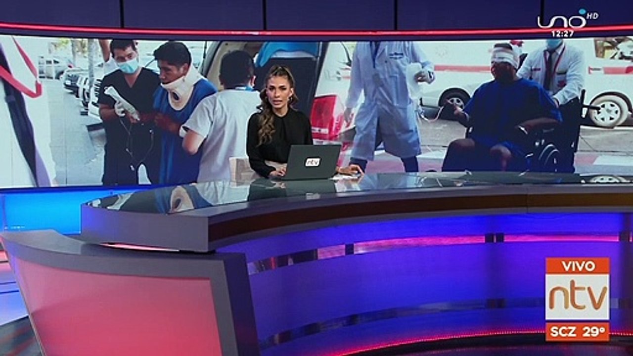 Los uniformados de UMOPAR que fueron heridos fueron trasladados hasta una clínica privada en Santa Cruz.