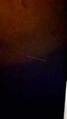 İstanbul semalarında art arda giden ilginç ışık hareketleri merak konusu oldu