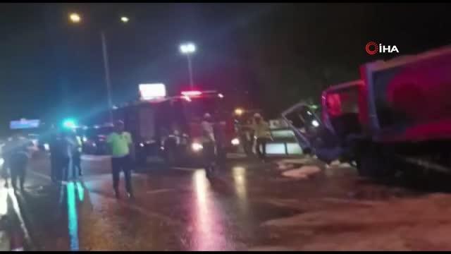 Son dakika haberi... Bilecik'te otomobil çöp kamyonuyla çarpıştı: 1 ölü, 3 yaralı