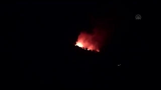 Son dakika haber | Kozan'daki orman yangınına müdahale ediliyor (2)