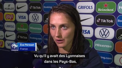 Bleues - Perisset explique pourquoi elle a tiré le penalty: "Il y avait des Lyonnaises dans les Pays-Bas..."