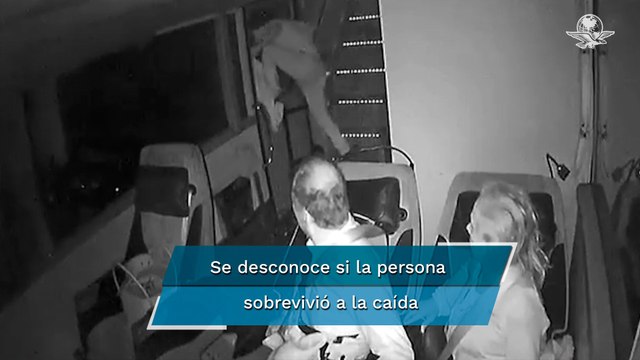 Sujeto se avienta de autobús en movimiento en San Luis Potosí