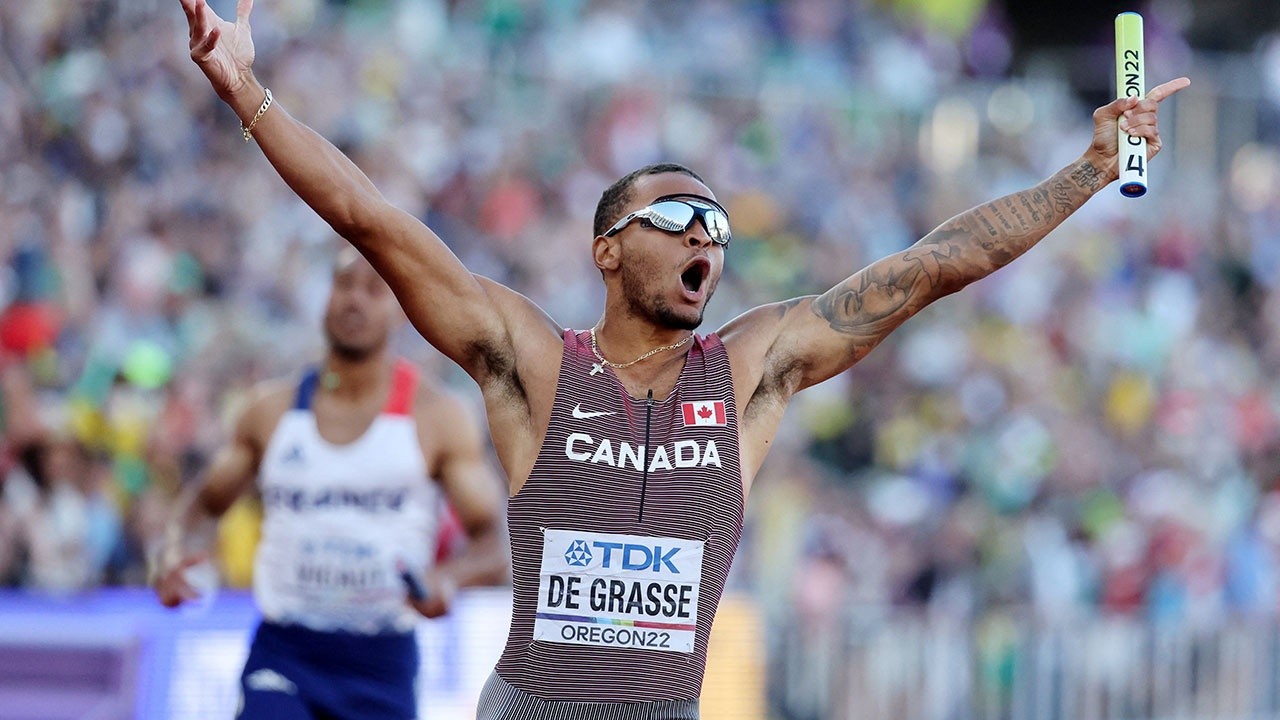 De Grasse powers Canada to stunning relay gold
