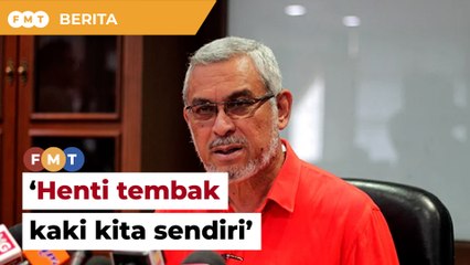 Henti tembak kaki kita sendiri, Khalid beritahu PH
