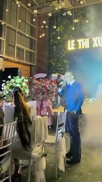 Nữ đại gia thuê Thái Công xây villa 200 tỷ được chồng tặng siêu xe nhân dịp sinh nhật