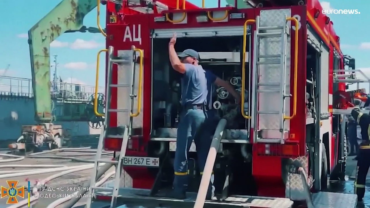 Ракетный удар по порту Одессы: экспорт украинского зерна под угрозой