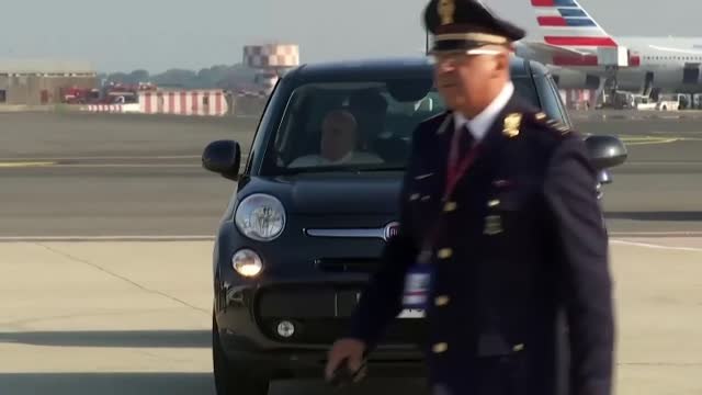 El papa Francisco parte hacia Canadá para pedir perdón por los abusos a menores de la Iglesia Católica