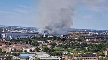 Thamesmead fire. Credit: Harry Jay