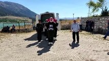 KAHRAMANMARAŞ - Baraj göletine devrilen otomobilde ölenlerin cenazesi defnedildi