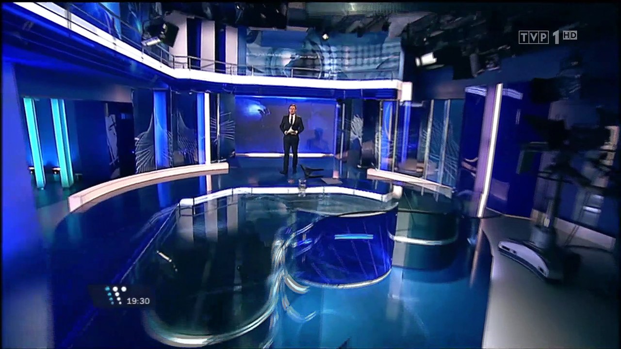 Jedynka - początek Wiadomości z 21.03.2013 r.