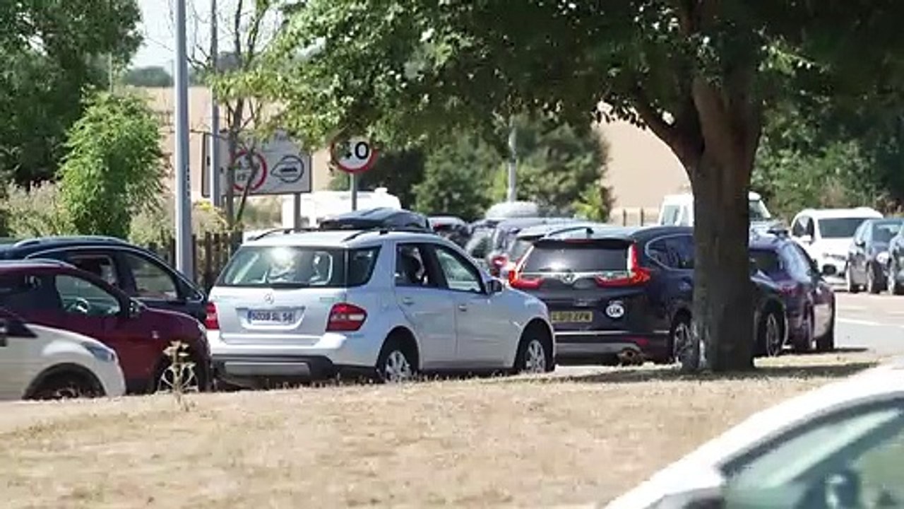 Drivers heading for Eurotunnel experience big delays