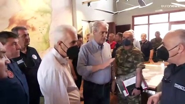 Пожары и засуха уничтожают леса и поля в Европе