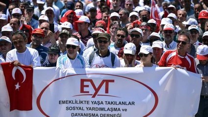 Milyonlarca EYT'li heyecanla bekliyor! İşte sorunun çözümü için masadaki 3 farklı formül