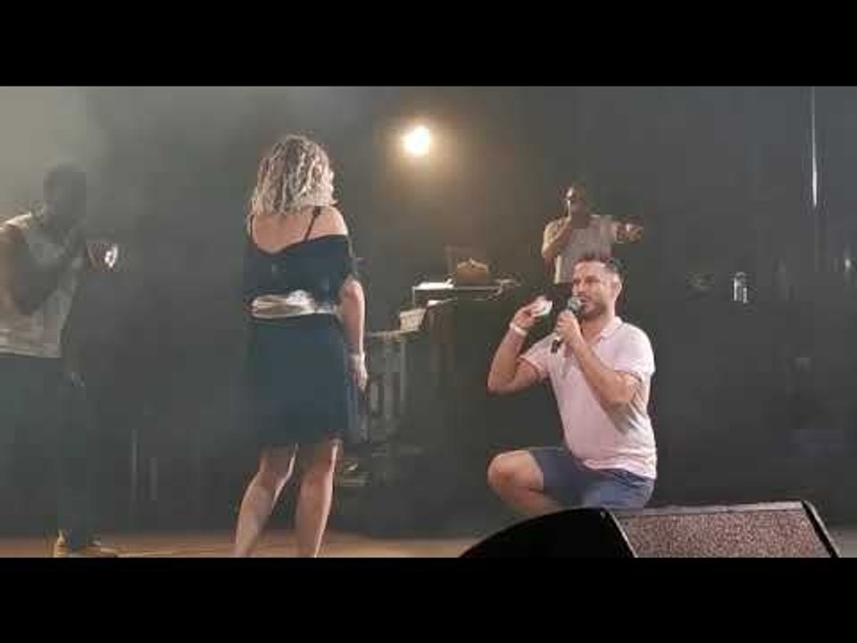Musiks à Manosque : une demande en mariage interrompt le concert de Franglish