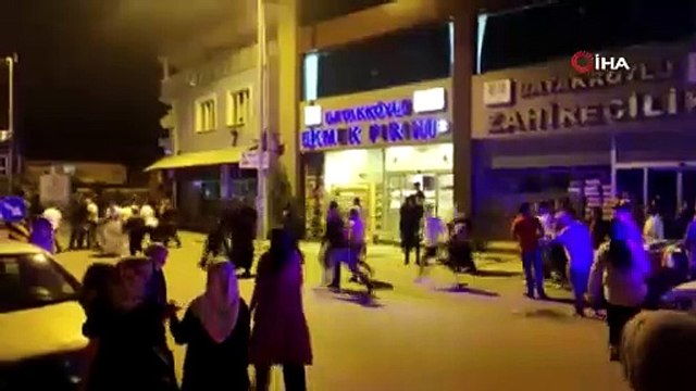 Düğünde çıkan kavga sokağa taştı, polis biber gazıyla tarafları ayırdı