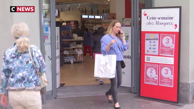 Magasins climatisés : le gouvernement veut généraliser l'interdiction de garder leurs portes ouvertes