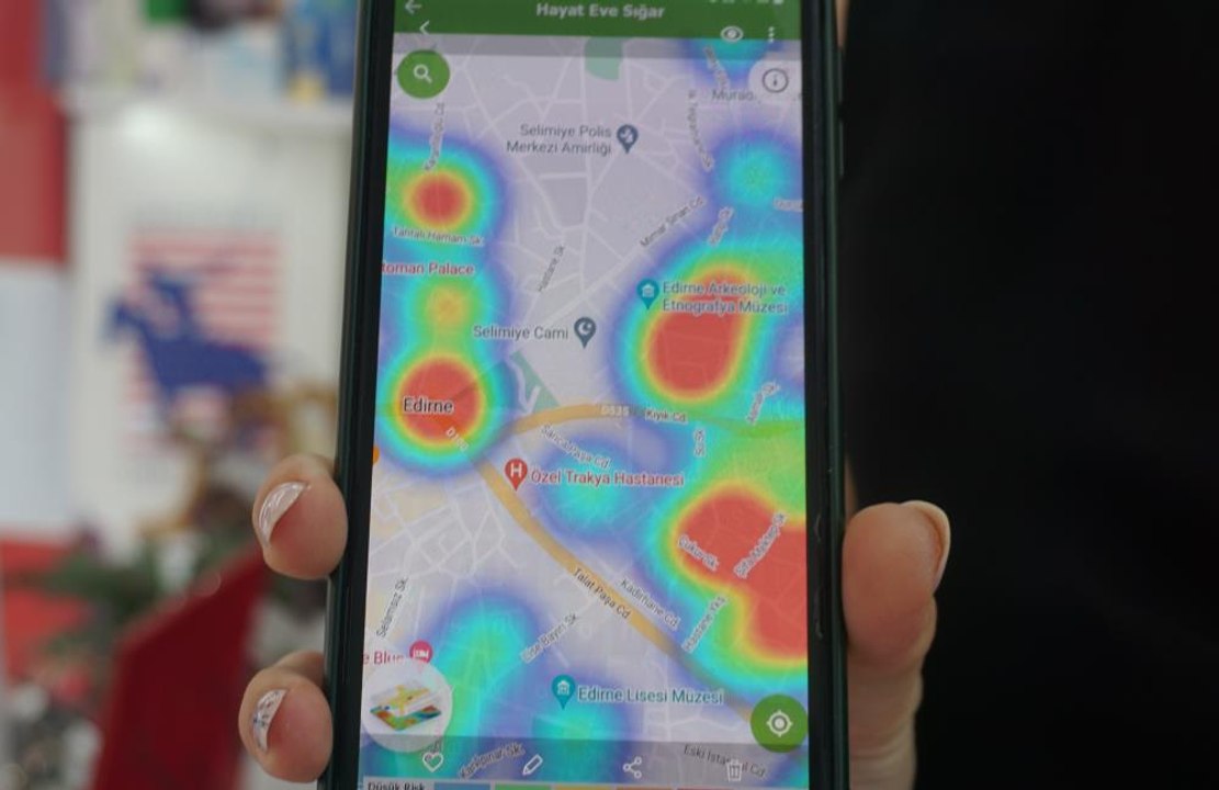 Edirne kırmızıya boyandı, hem esnaf hem vatandaşlar tedbirlere uyum istiyor