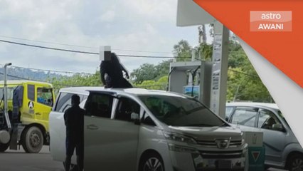 Kelakuan Tak Senonoh | Polis tahan lelaki mabuk duduk di atas bumbung kereta