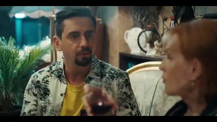 Triplusec - Episodu' șapte, ăla cu reclama