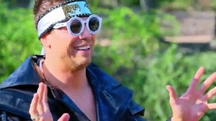 Miz and Mrs - S02E02 - Mr. Mizanin's Neighborhood