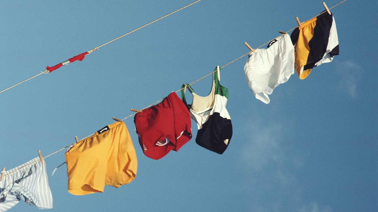 Bikinis waschen und pflegen: Tipps für deine Bademode