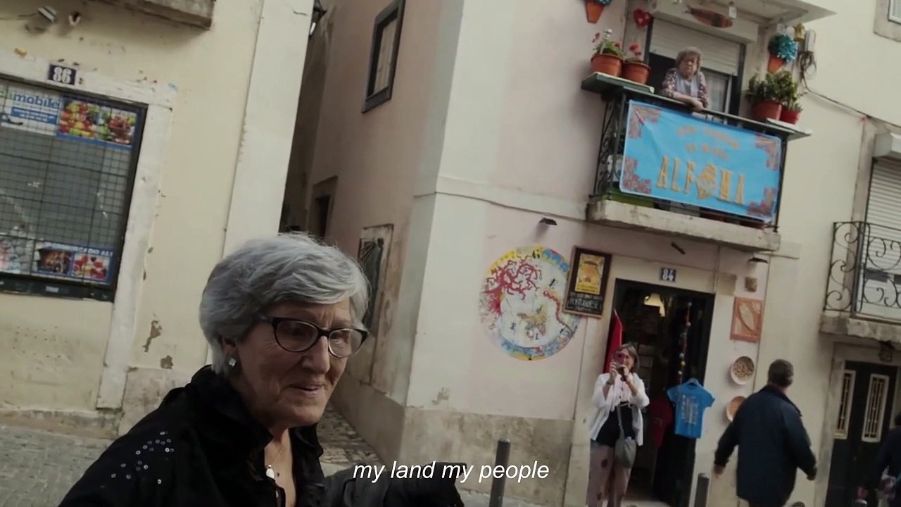 Fado - Die Stimmen von Lissabon Trailer OmeU