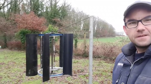 éolienne verticale lowtech , tuto et astuces bricolages.