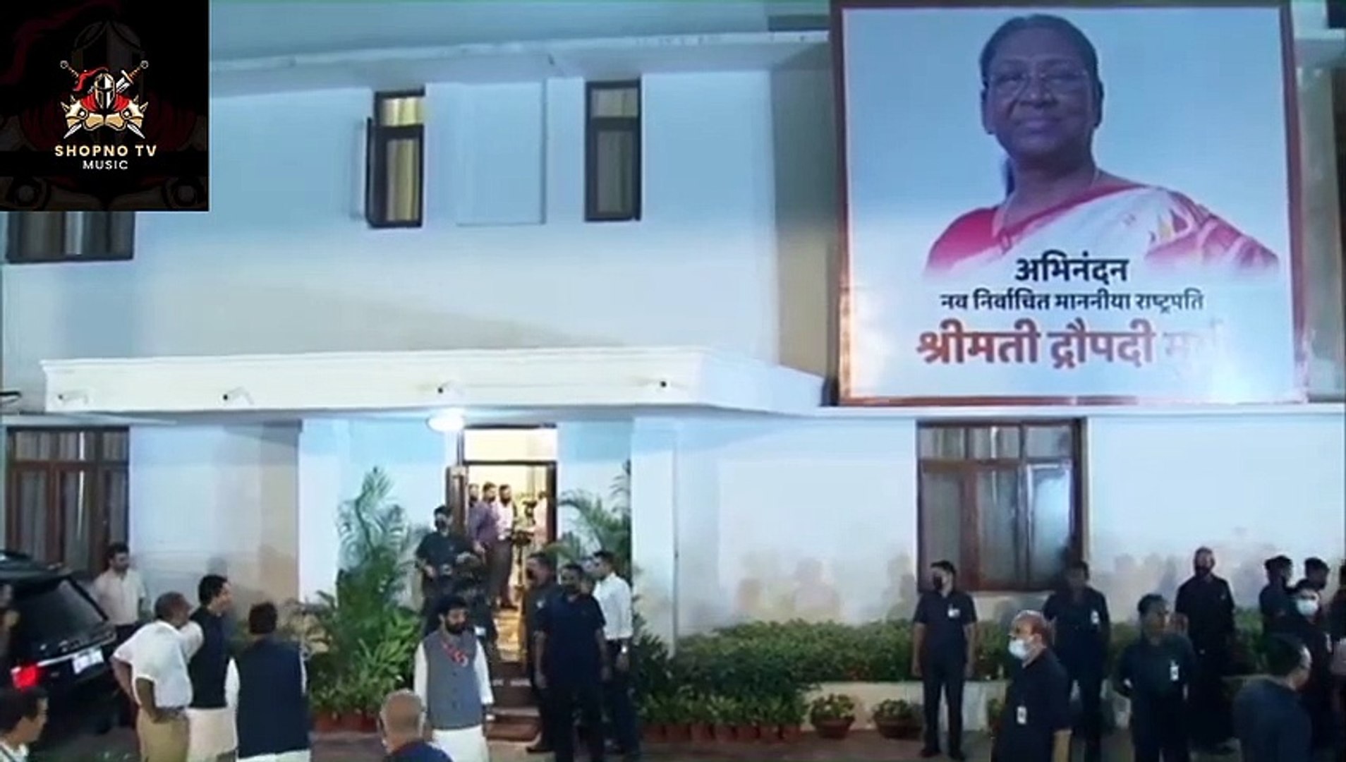 ⁣PM Modi meets NDA_s Presidential candidate Smt. Droupadi Murmu Ji at her residence