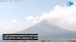 Las impresionantes imágenes de un volcán en erupción en Japón: declarado el nivel máximo de alerta