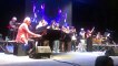 Bocelli canta a sorpresa a Marina di Pietrasanta: un regalo inatteso per il pubblico