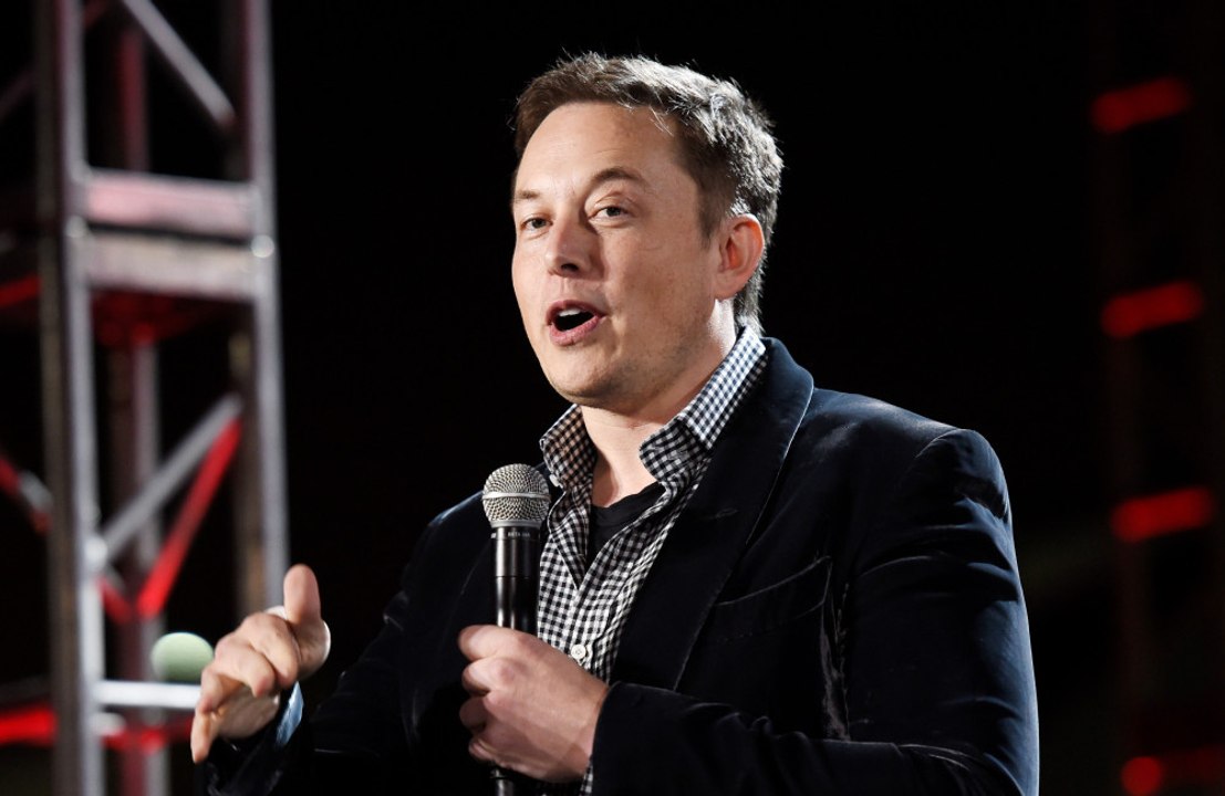 Elon Musk insists he did not have an affair wit...