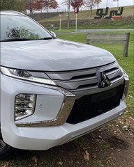 Mitsubishi Pajero 2022