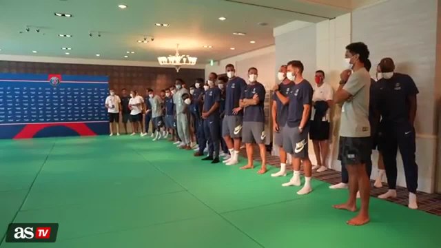 Keylor Navas impresiona a sus compañeros con sus habilidades practicando judo