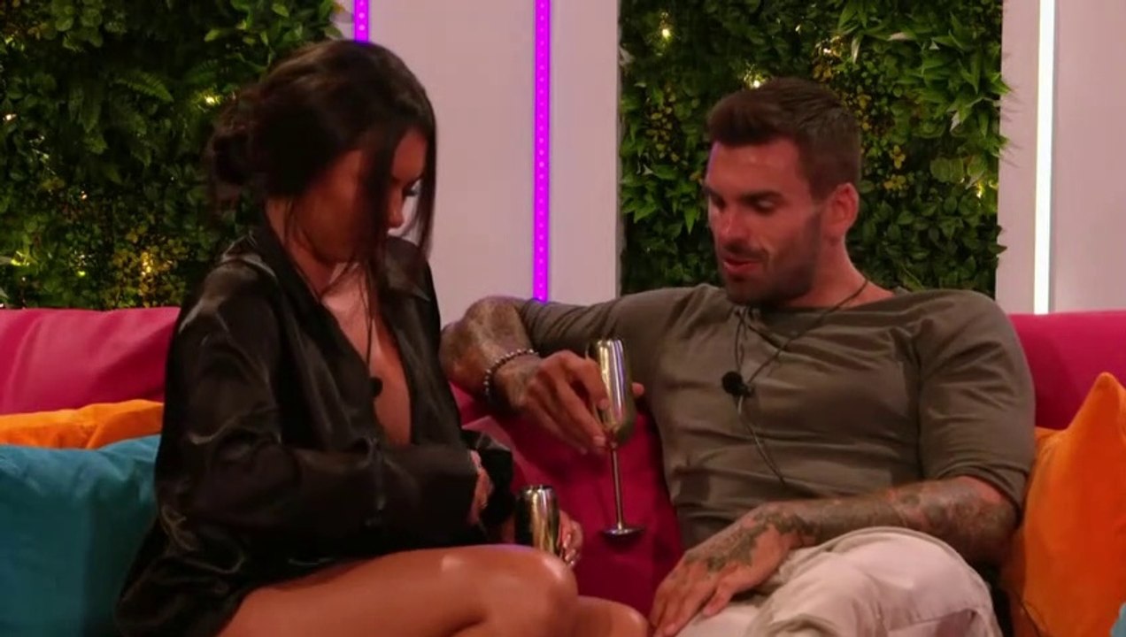 Love Island S08E49