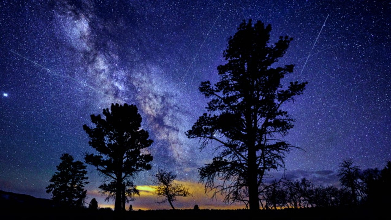 2 meteor showers to close out July