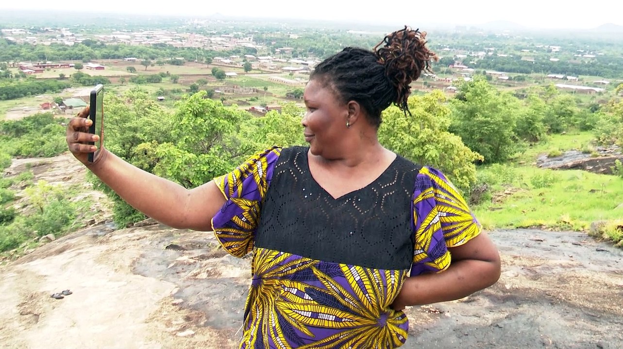 A la découverte du Mont Korhogo ou encore, le "Gros caillou de la cité du Poro" (Escale 225)
