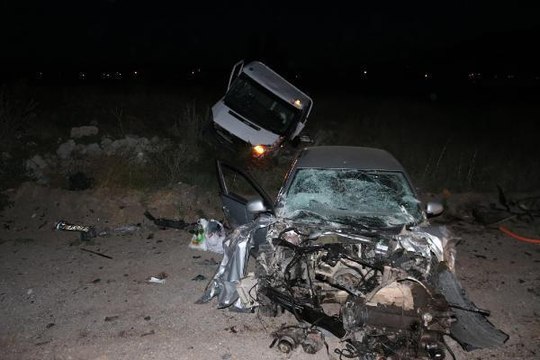 NEVŞEHİR'DE 3 ARACIN KARIŞTIĞI ZİNCİRLEME KAZA: 5 YARALI