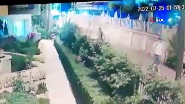 İngiliz gencin düştü diye ifade verdiği babasını döverek öldürdüğü ortaya çıktı