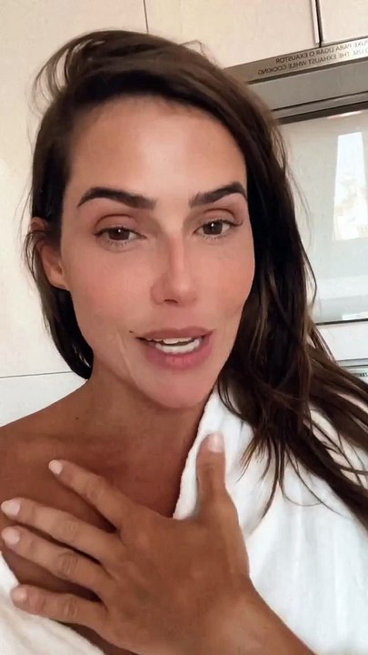 Deborah Secco