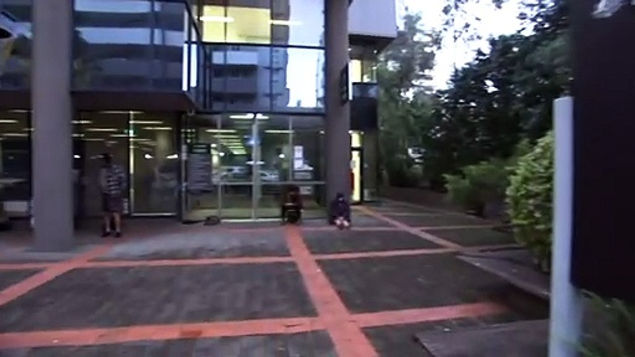 Centrelink criticised for lacking communication services for culturally and linguistically diverse Australians