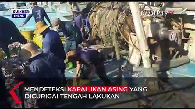 TNI AL Tangkap Dua Kapal Ikan Asing Vietnam di Natuna