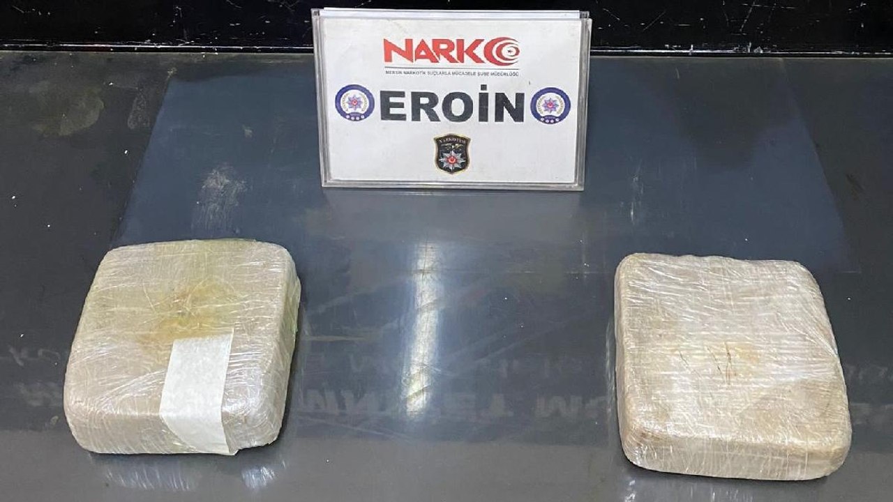 Moto kuryeden 2 kilo eroin çıktı