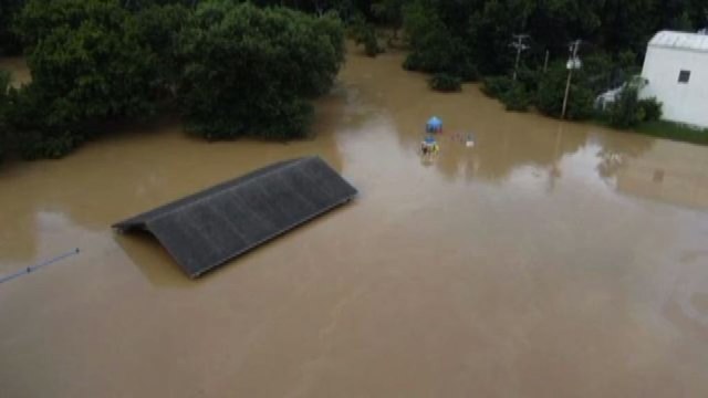 Inondazioni nel Kentucky, almeno 15 morti tra cui bambini