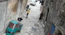 Taranto, agli arresti domiciliari calava droga dal balcone: arrestato 26enne (29.07.22)