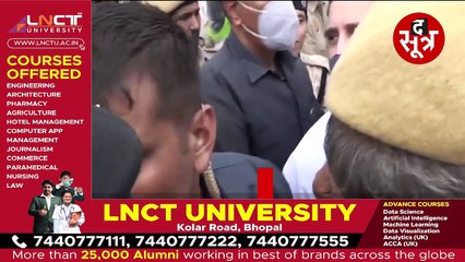 INDORE: ईडी कार्यालय के अंदर घुसकर पोती कालिख, पुलिस ने ली जमकर खबर