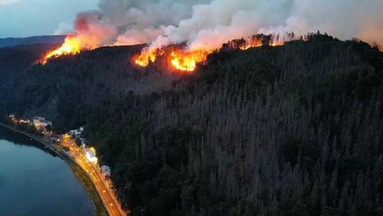 Çekya’da milli parktaki yangın 3 gündür söndürülemiyor