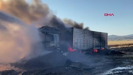 BUĞDAY YÜKLÜ TIR YANDI