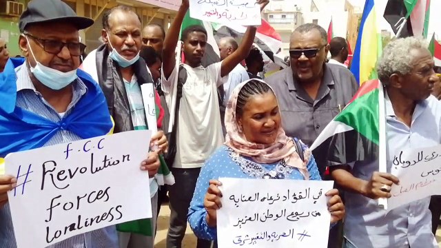 تظاهرات في الخرطوم تحت شعار وطن واحد ضد الانقلاب والعنف القبلي